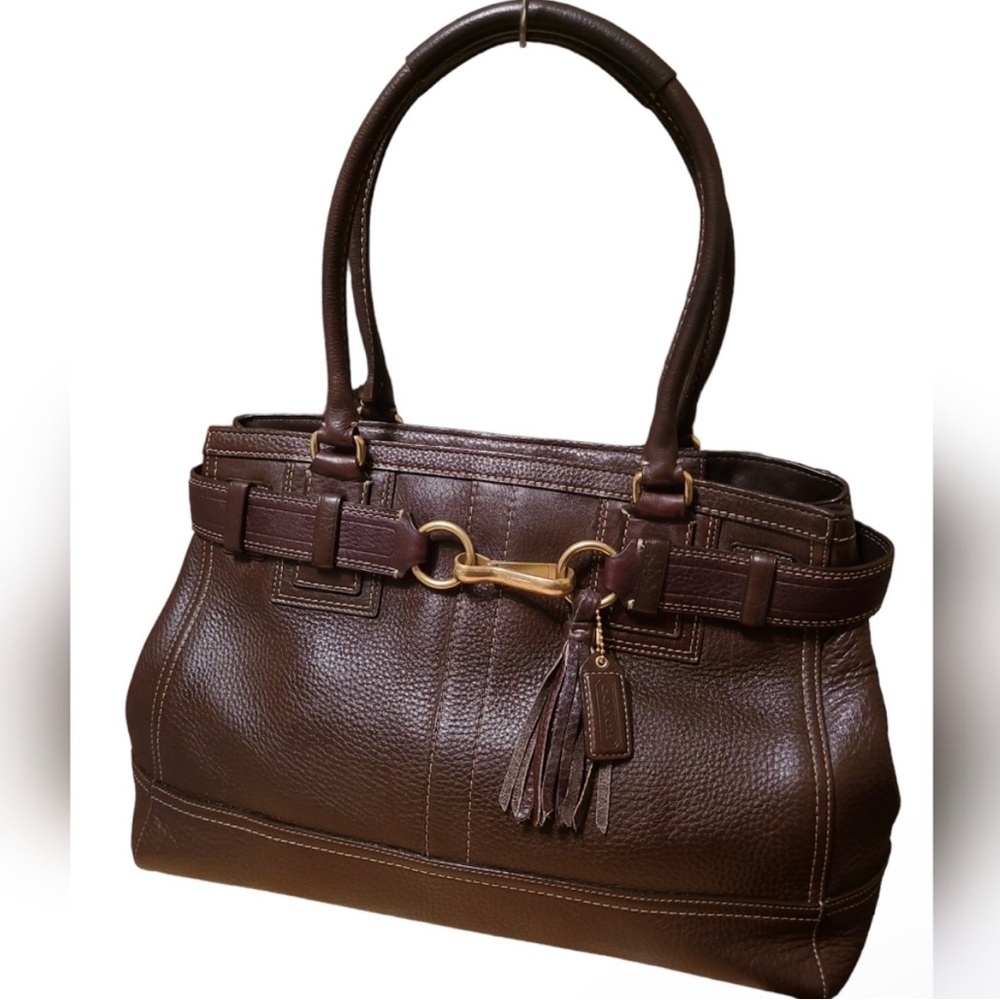 Coach large pebbled leather Hamilton satchel purse in excellent used condition